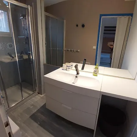 Sud Apartment *